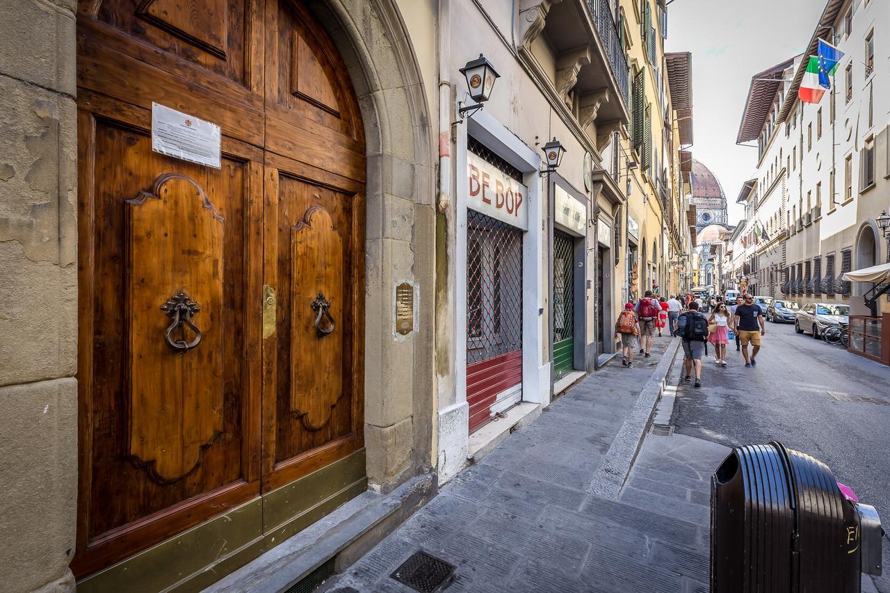 Loft Vivi Il Cuore Di Firenze Luaran gambar